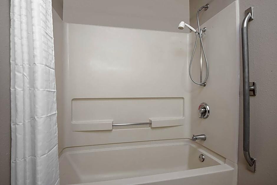 Super 8 by Wyndham Taos