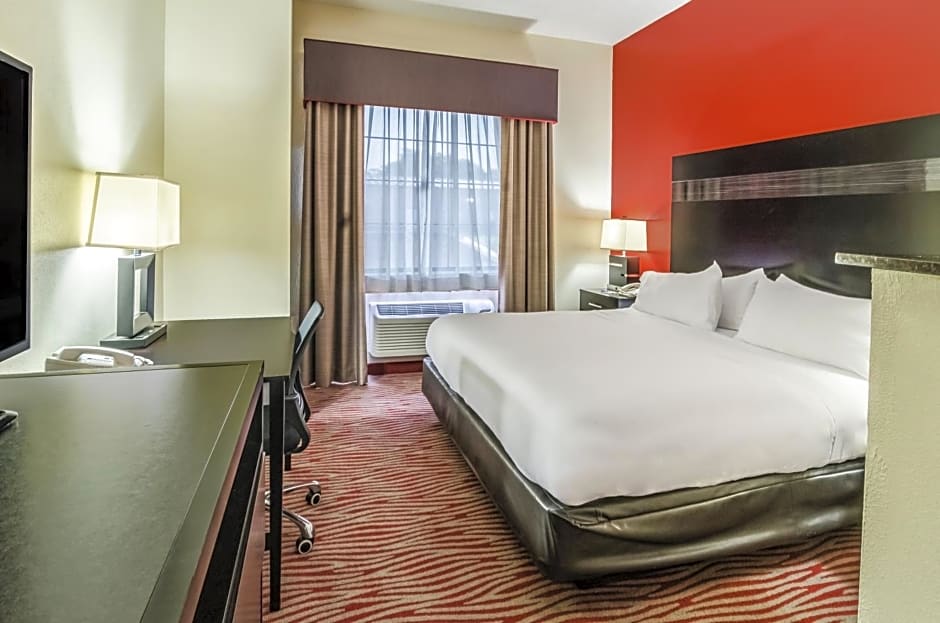 Holiday Inn Express Hotel & Suites Vinita, an IHG Hotel