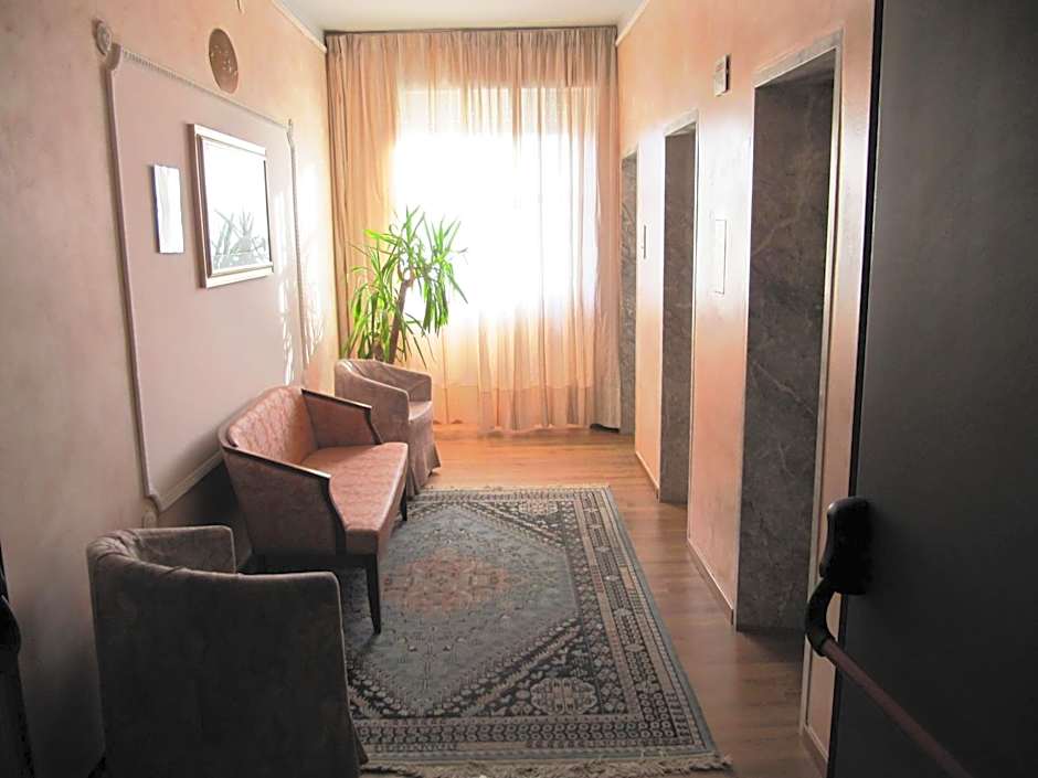 Hotel Grazia Deledda