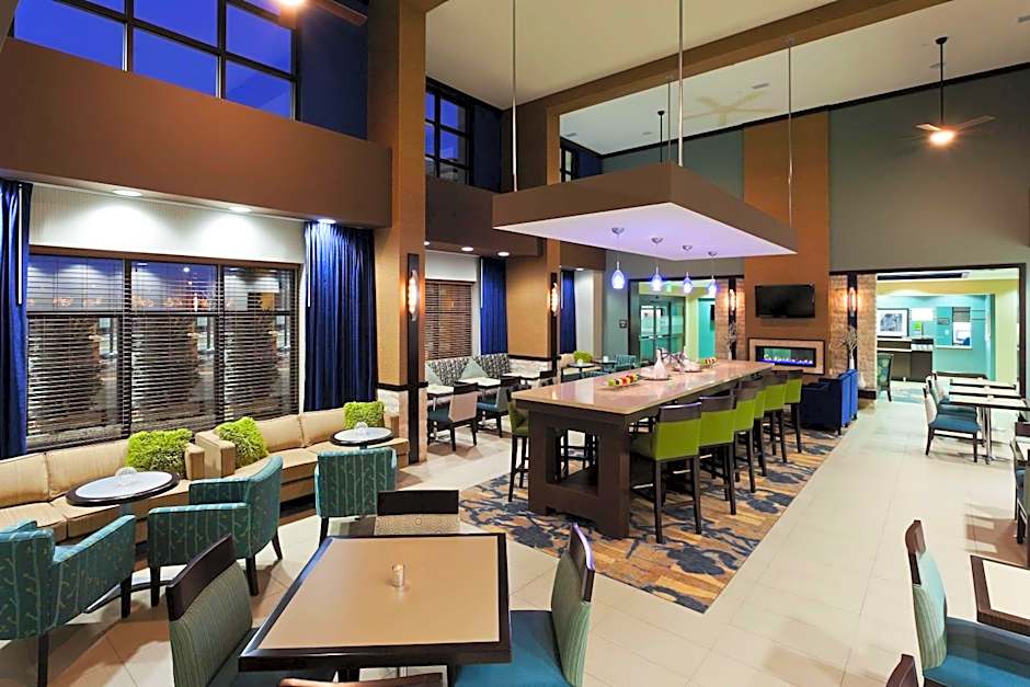 Hampton Inn By Hilton & Suites Denver Airport / Gateway Park