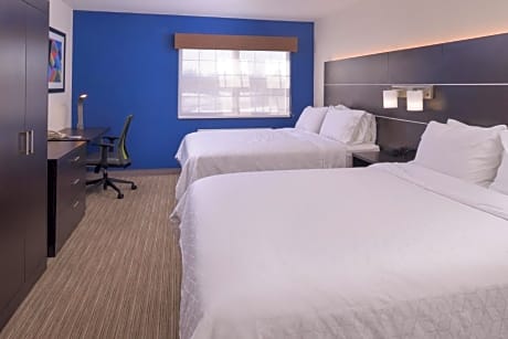 Standard Room with Two Queen Beds