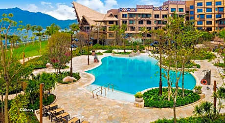 Disney Explorers Lodge