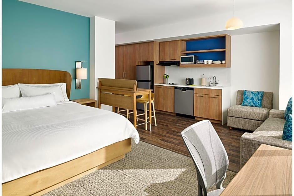 Element Dallas Las Colinas
