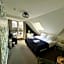 Giethoorn Old Art Hotel