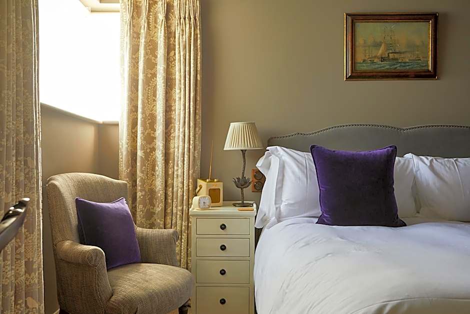 THE PIG in the Wall - Southampton