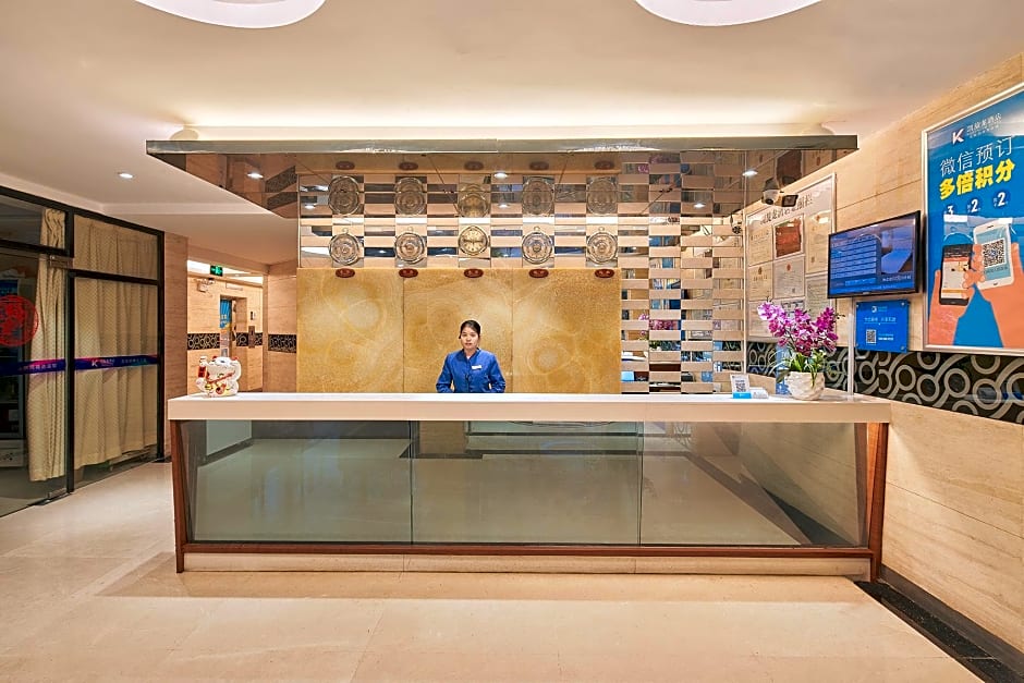 Kaiserdom Hotel China Plaza