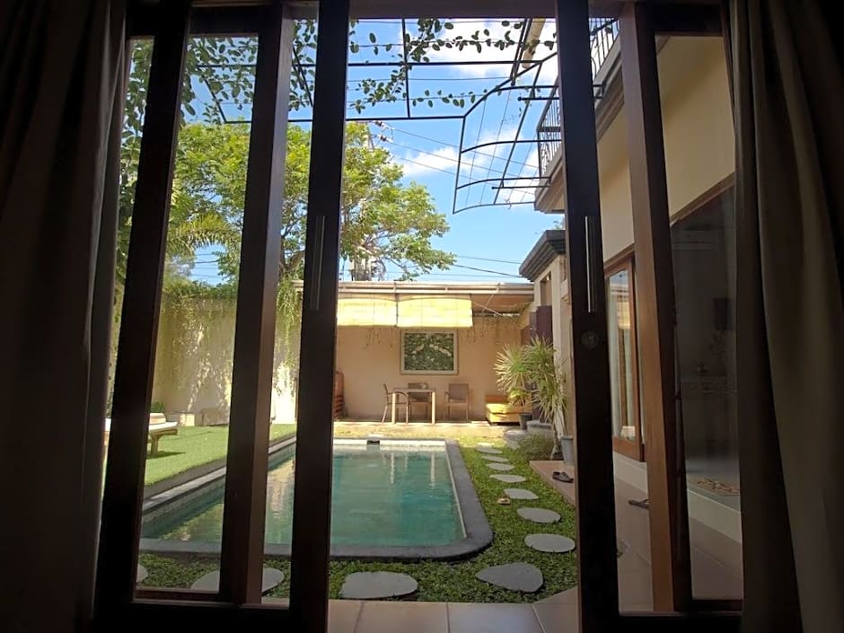 Private Villa Bougainville