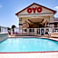 OYO Hotel McAllen Airport South - 1 mi from McAllen Medical Center