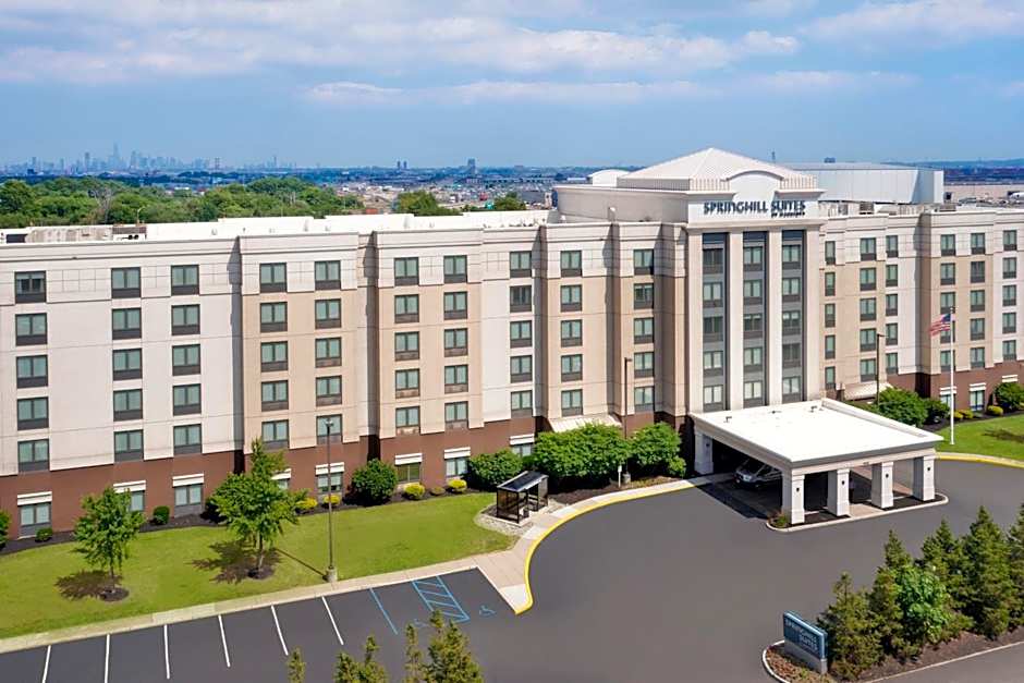 SpringHill Suites by Marriott Newark International Airport