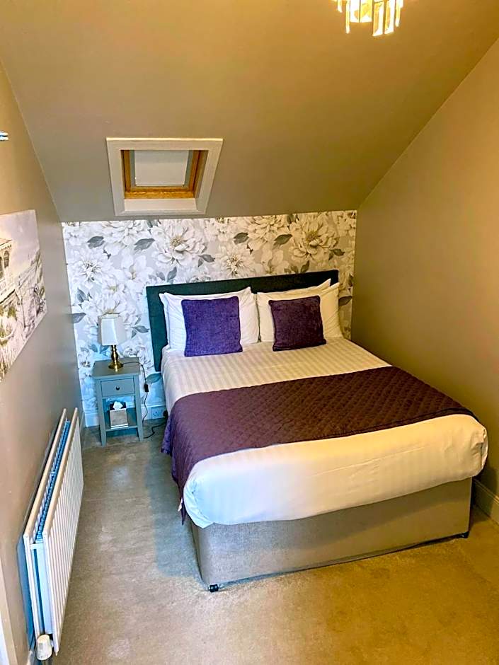 Gregory by the Warren Collection