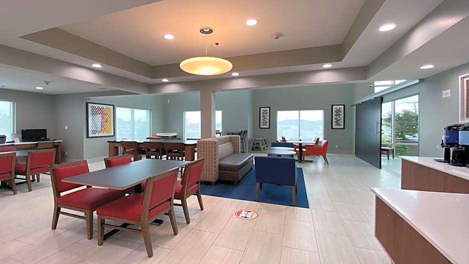 Holiday Inn Express Hotel & Suites Somerset Central By IHG