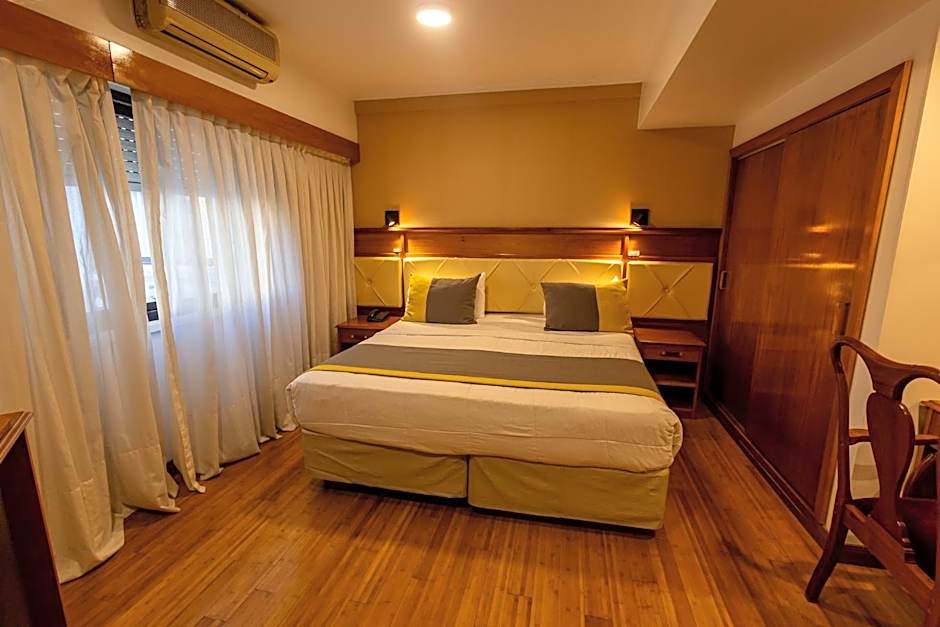Stay Hotel Plaza San Martin