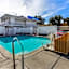 Super 8 by Wyndham Santa Clara