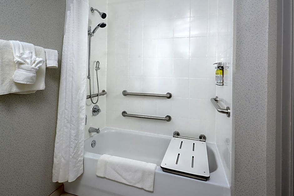 Holiday Inn Express Danville By IHG