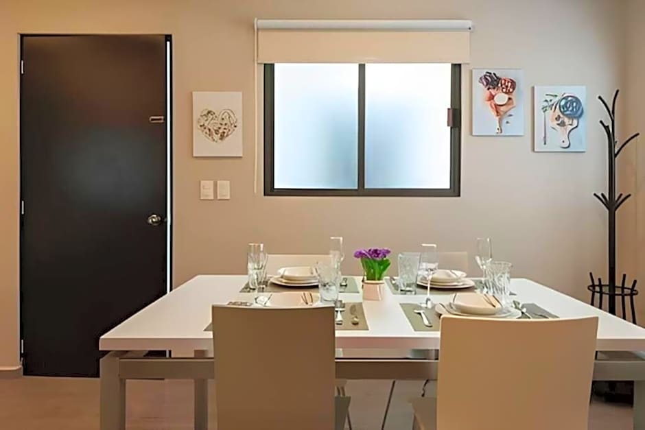 403 Walk to Zocalo 1Bdrm 1bath AC apt Rooftop