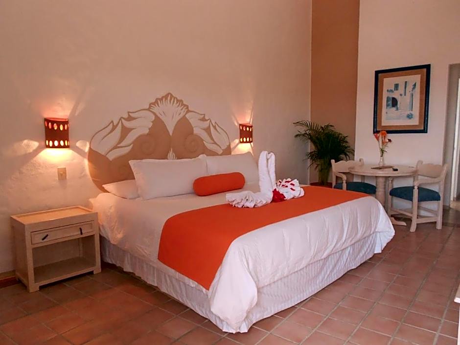 The Flamingo Vallarta Hotel & Marina