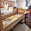 Crystal Inn Hotel & Suites - Midvalley