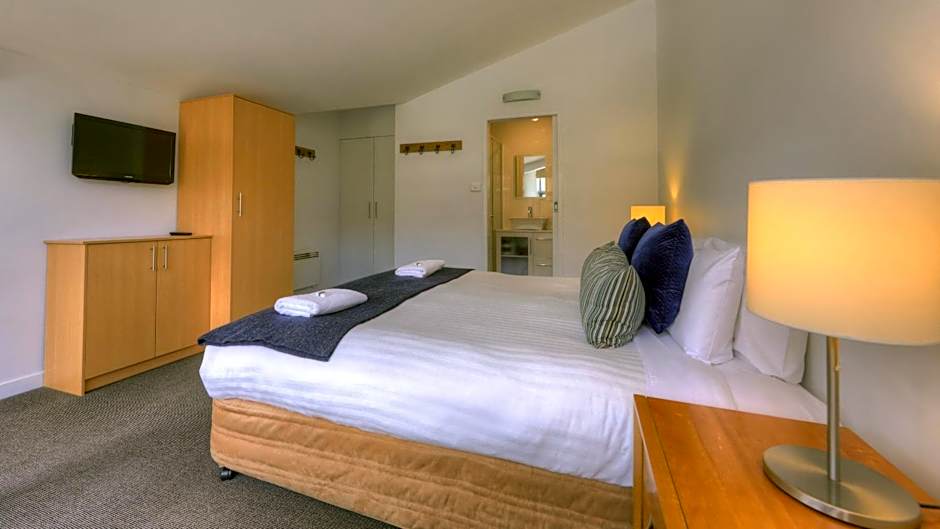 Snowgoose Apartments