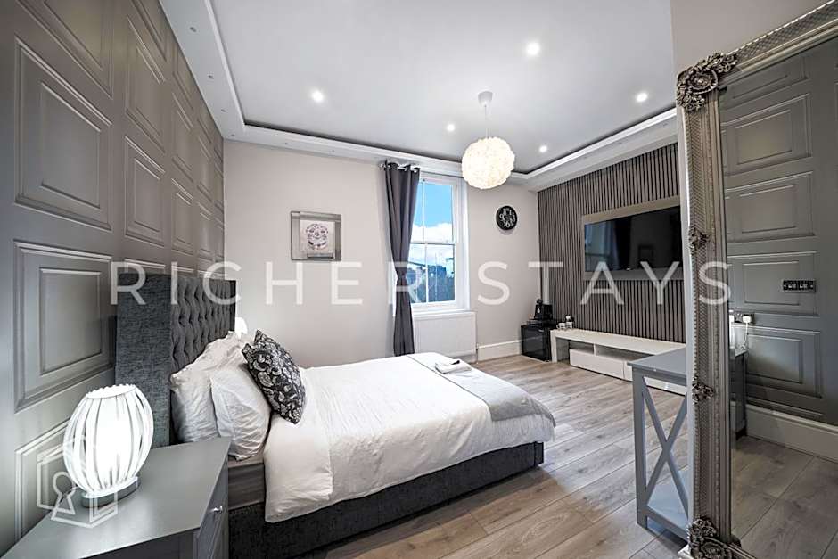 Hackney Suites - En-suite rooms & amenities