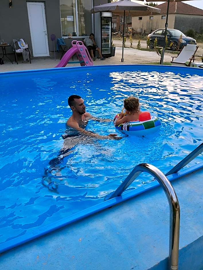 Oasis luxury apartments