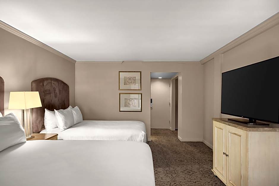 Dauphine Orleans Hotel