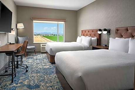 Queen Room with Two Queen Beds