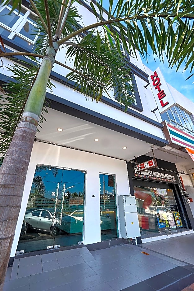 ZONE Hotels, Telok Panglima Garang