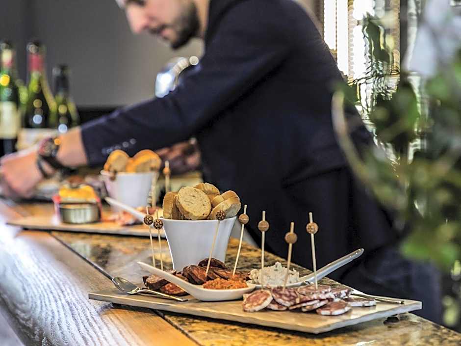 Hotel de Bourbon Mercure Bourges