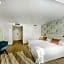 Obal Urban Hotel