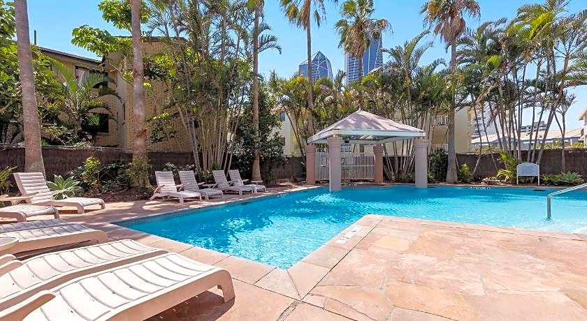 Oaks Gold Coast Hotel