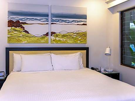 Pullman Port Douglas Sea Temple Resort and Spa