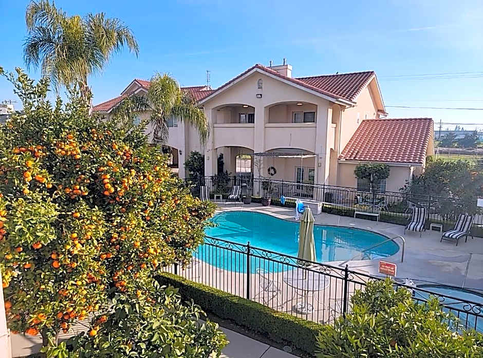 Garden Inn and Suites