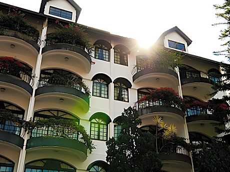 Strawberry Park Resort