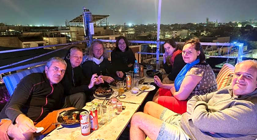 Shivam Paying Guest House