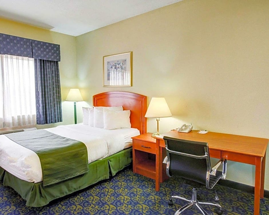 Quality Inn & Suites