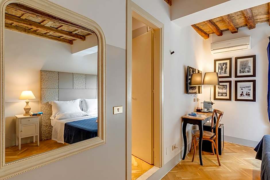 The Bluehostel