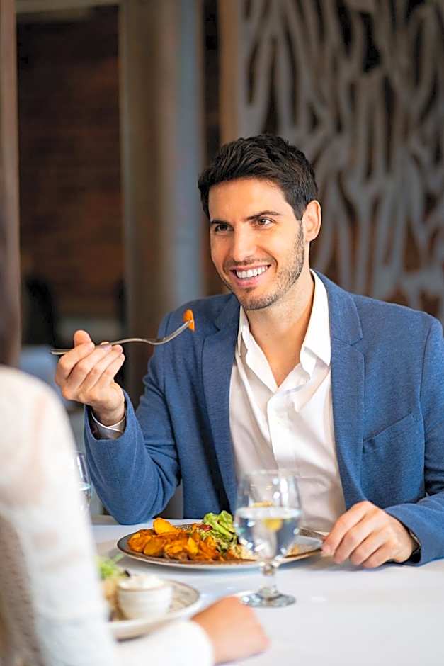 Hunor Hotel és Étterem