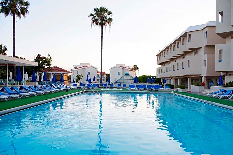 Kissos Hotel