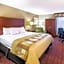 Ashbourne Hotel Canton/Hall of Fame I-77