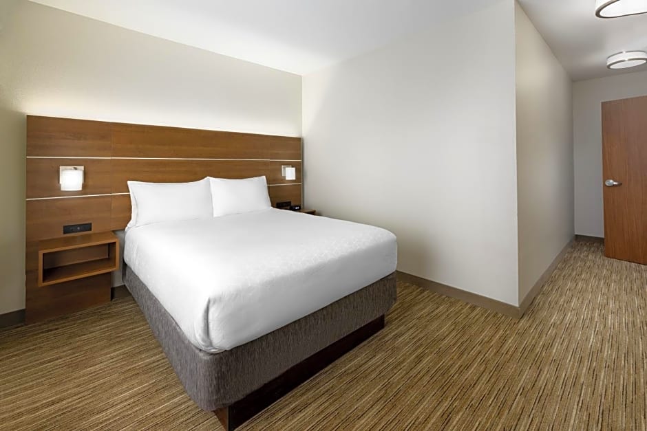 Holiday Inn Express And Suites OAKHURST-YOSEMITE PARK AREA By IHG