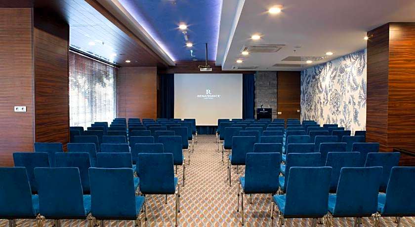 Renaissance by Marriott Izmir Hotel