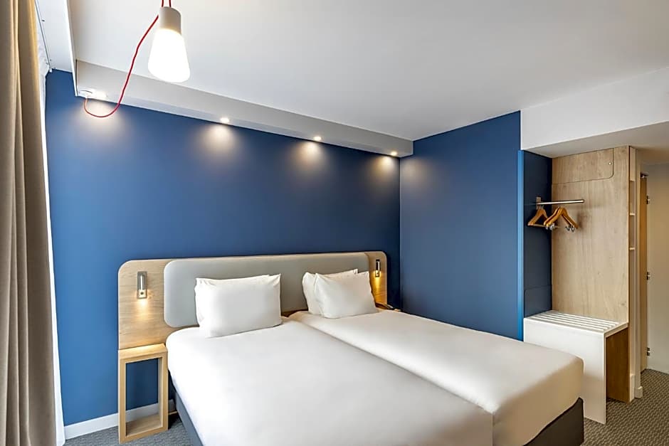Holiday Inn Express Paris Poissy By IHG