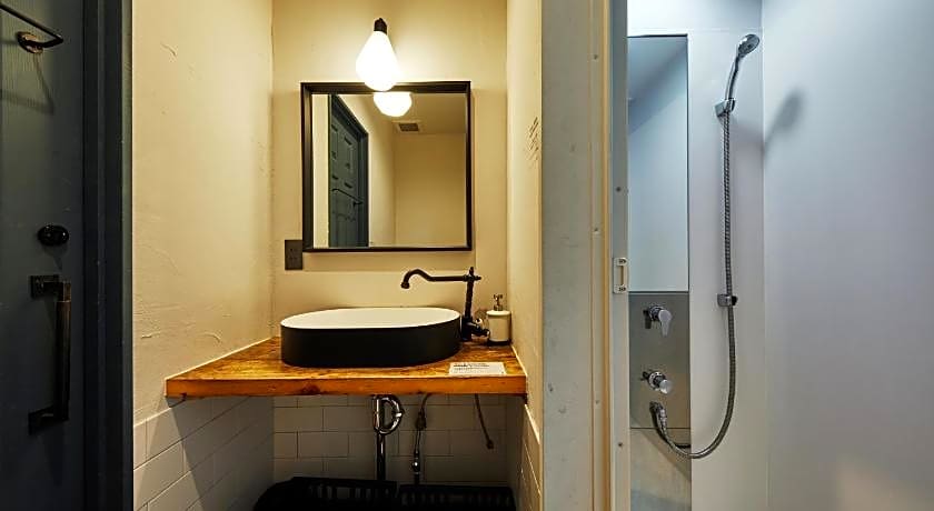 mizuka Imaizumi 1 - unmanned hotel -