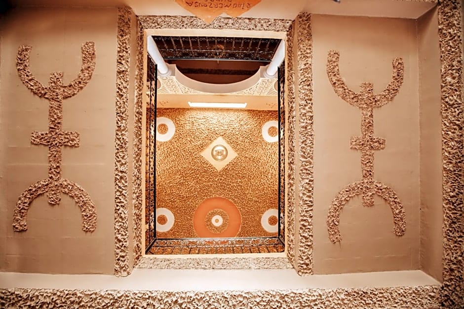 Traditional Riad Merzouga Dunes