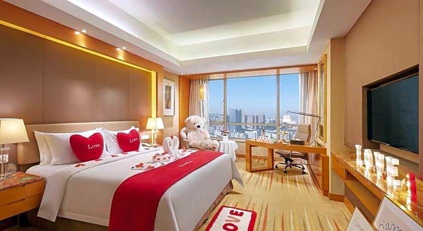 Howard Johnson Sunshine Plaza Ningbo