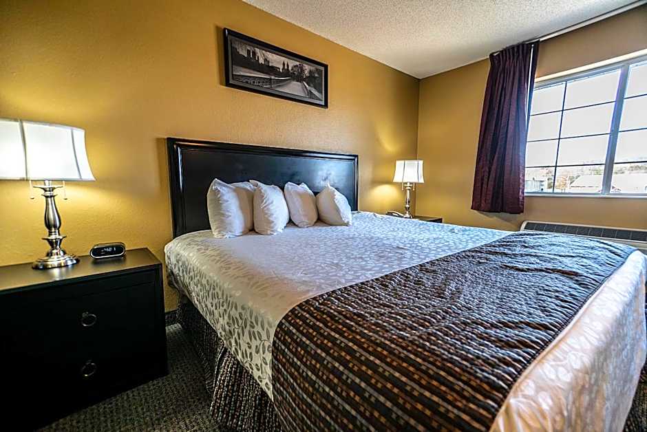 The Stone Castle Hotel & Conference Center