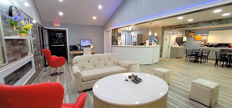 Dragonfly Inn & Suites