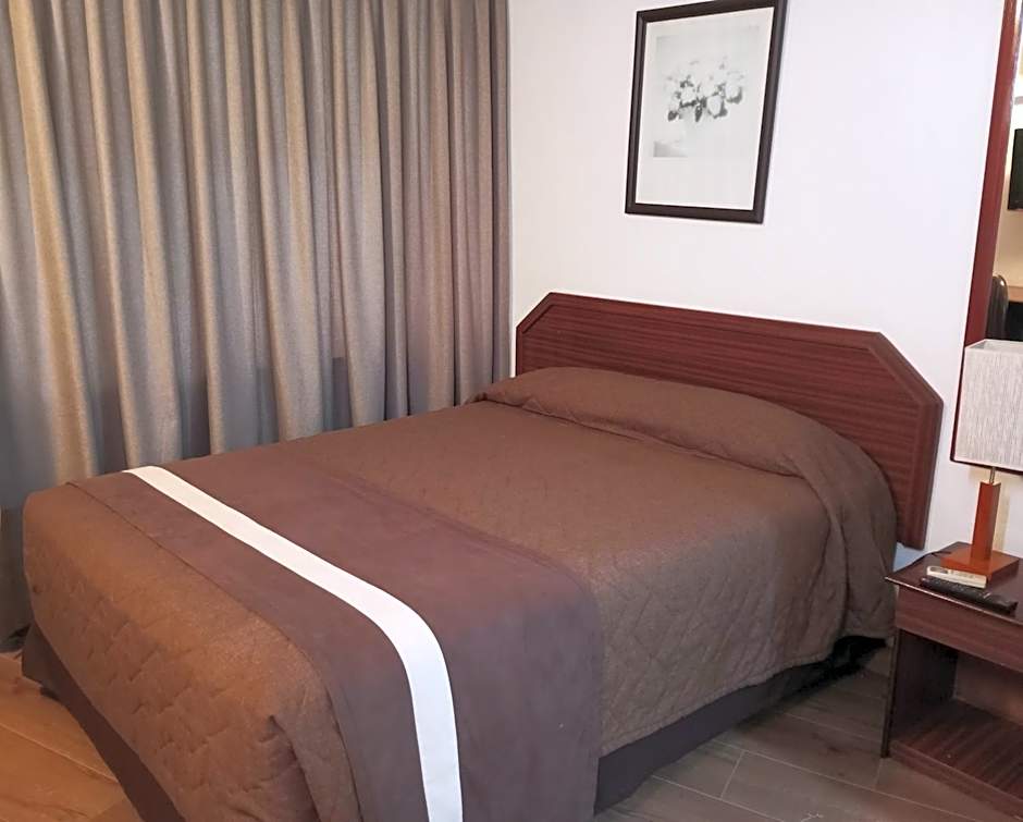 Hotel Alcala del Rio