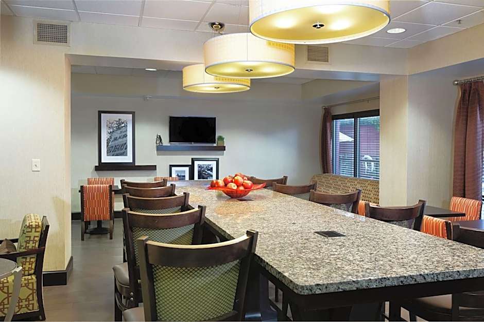 Hampton Inn By Hilton Houma