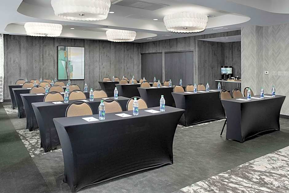 Hilton Garden Inn Miami Brickell South